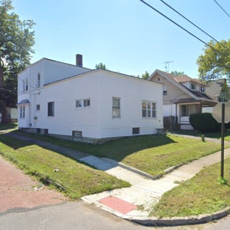 5546-West-39th-St-Cleveland-OH-3726