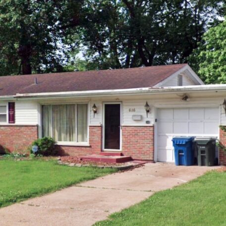 5642-Holiday-Avenue-Hazelwood-MO-4265